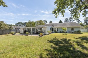 2416 Bullock Trail, Virginia Beach, VA 23454, USA Photo 38