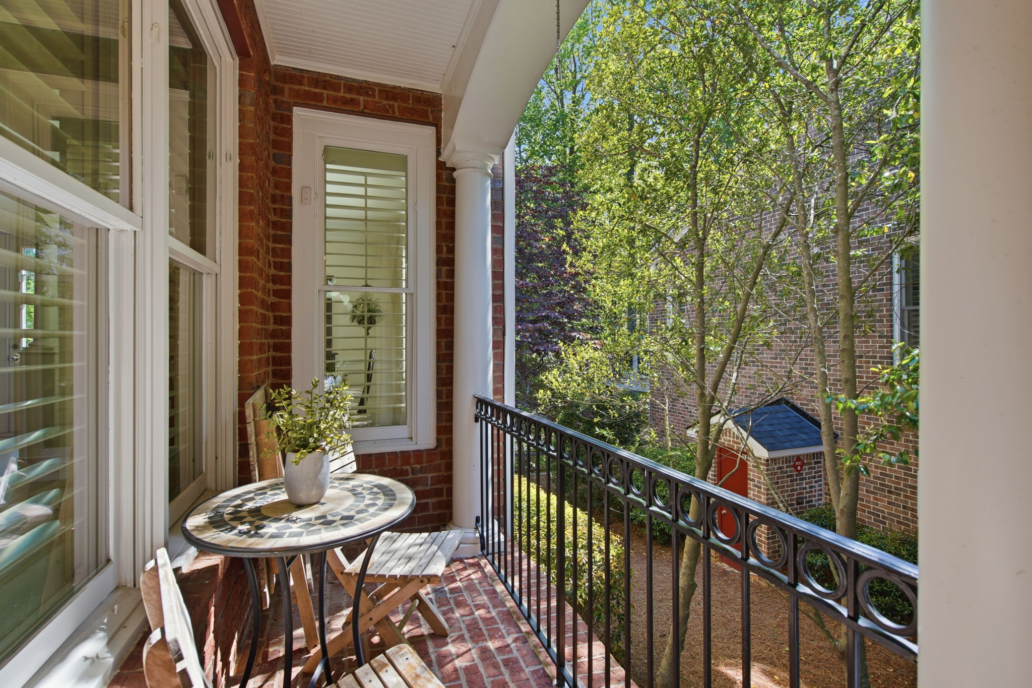 2416-loxford-ln-alpharetta-ga_003