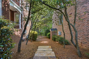 2416-loxford-ln-alpharetta-ga_010