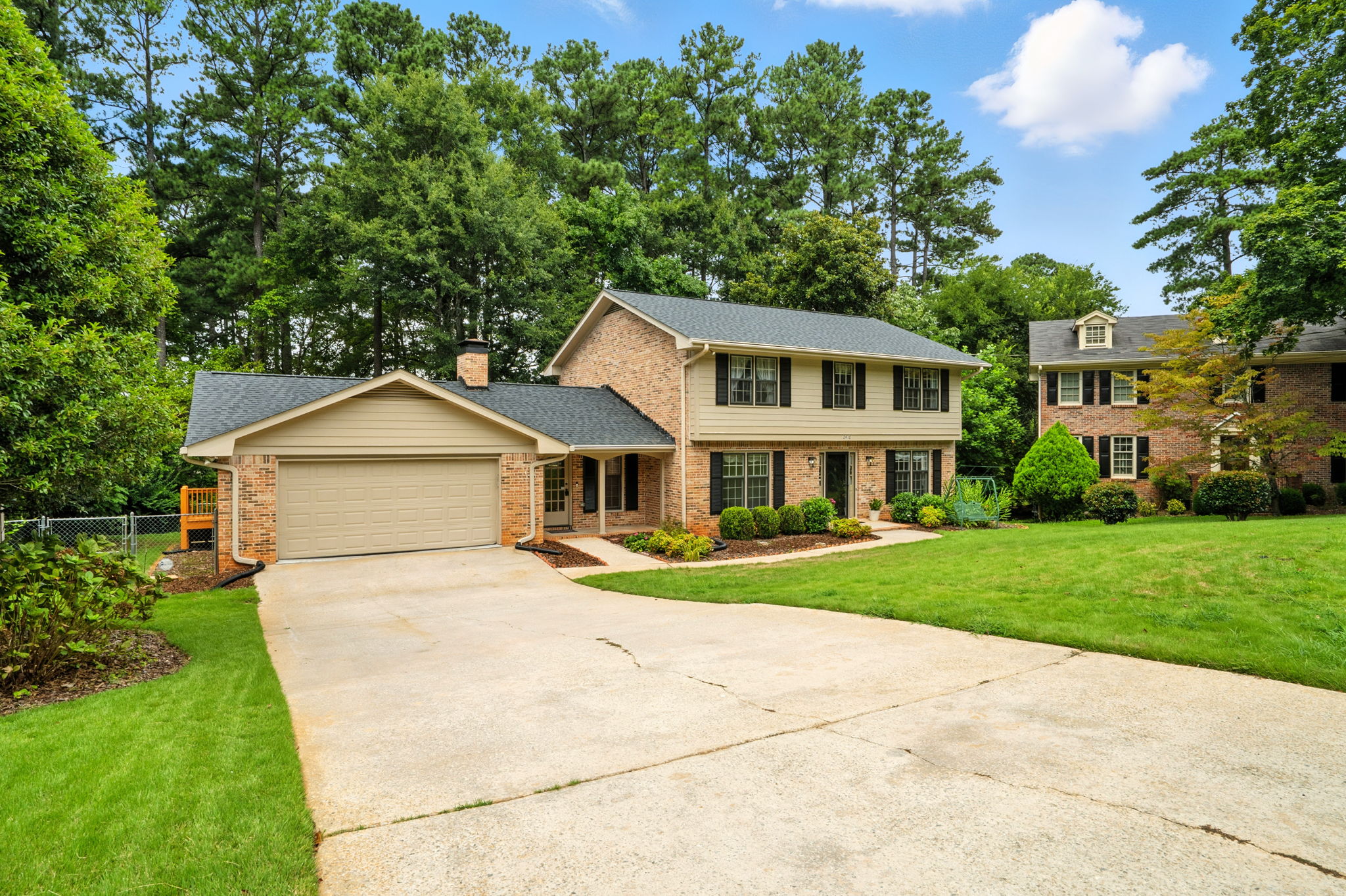 Front Driveway & House