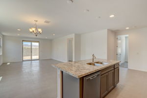 W Gross Ave-015