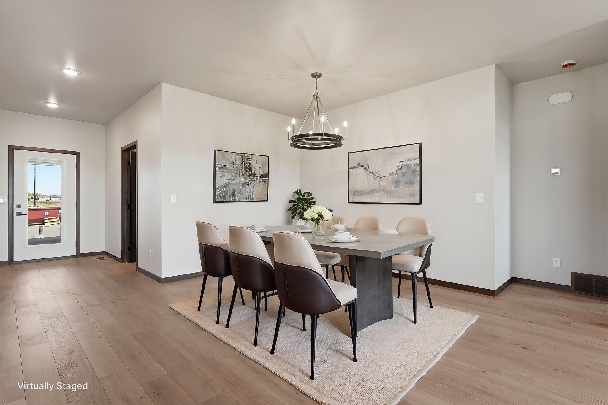 2417_E_Gunnar_St_Brandon_011 virtually staged.jpeg