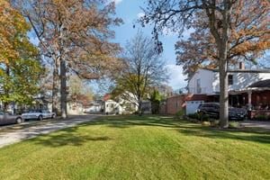 Forest View Ave-002.jpg