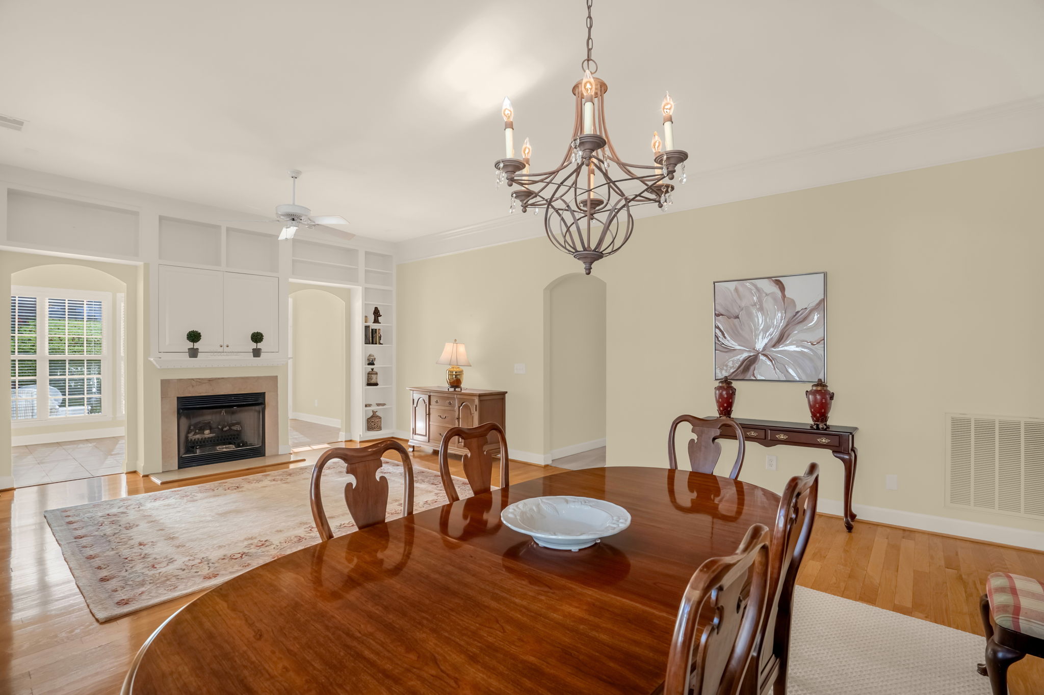 2417 Old Towne Dr-13