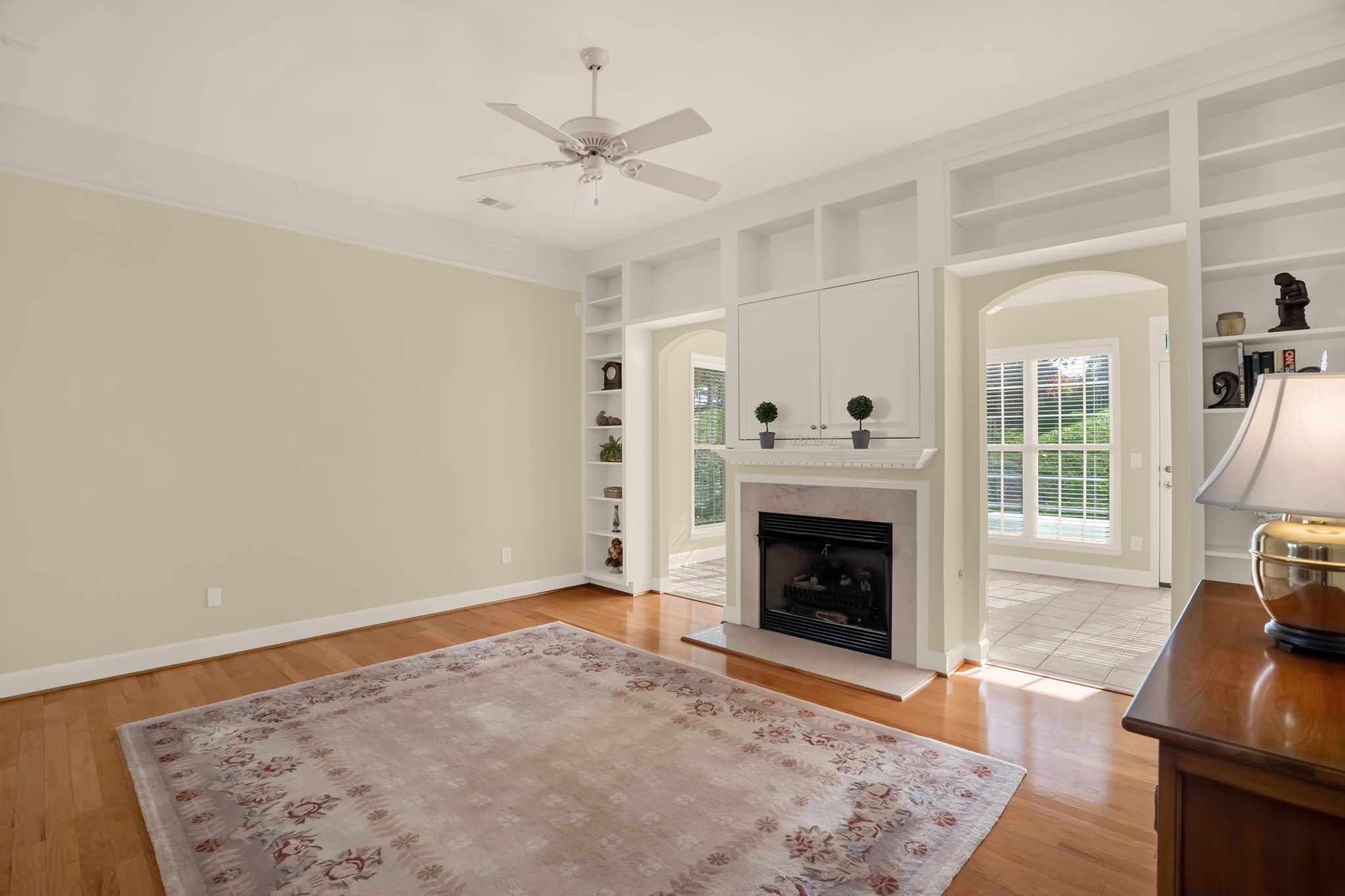 2417 Old Towne Dr-15