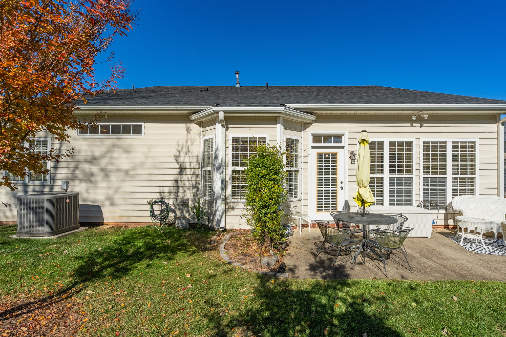 2417 Old Towne Dr-29