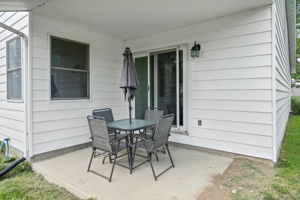  Photo 48