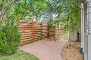  Photo 49