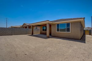 W Gross Ave-034