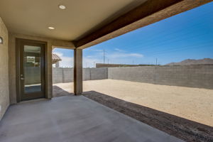 W Gross Ave-032