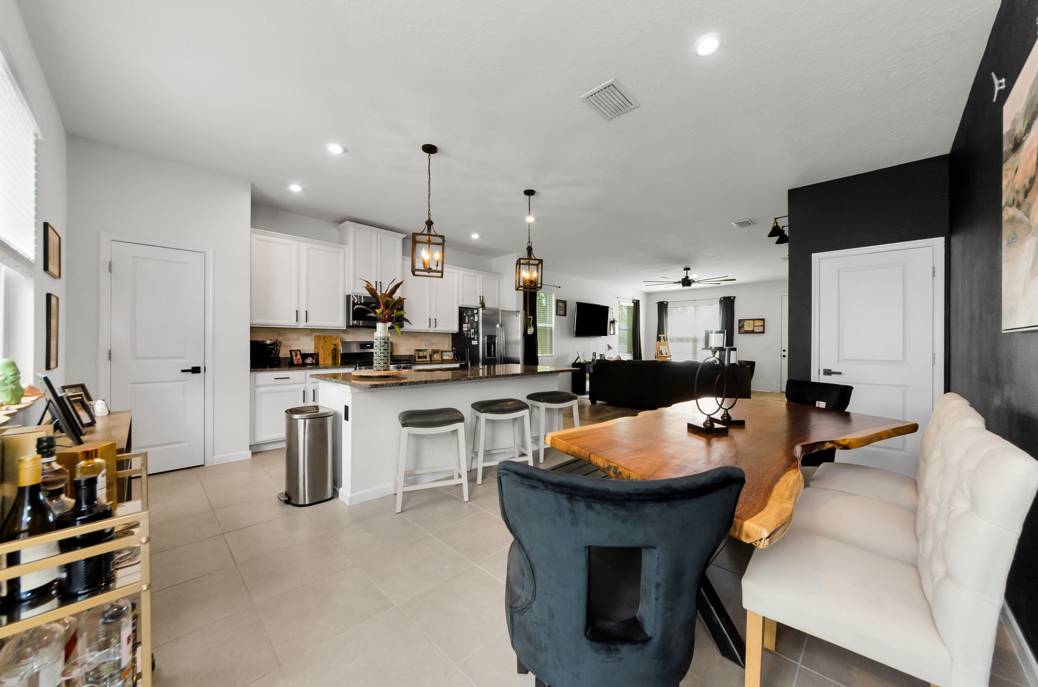 Dining Room 4
