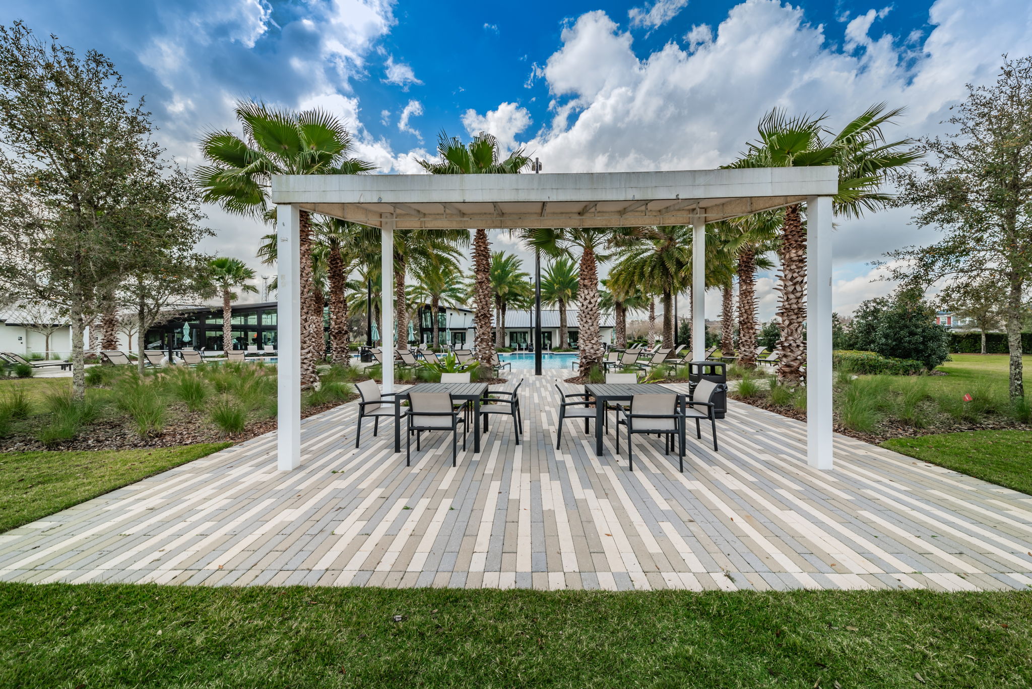 20-Asutria Covered Patio