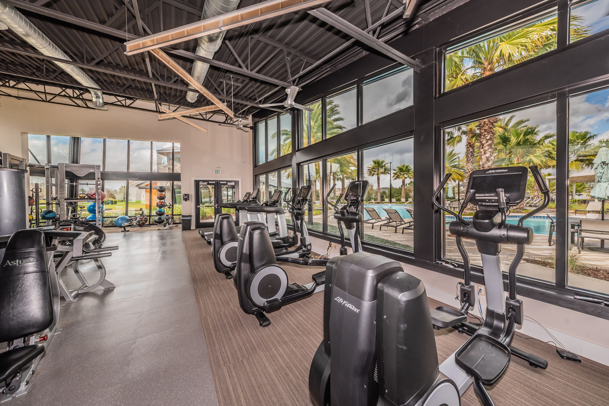 32-Asutria Fitness Center
