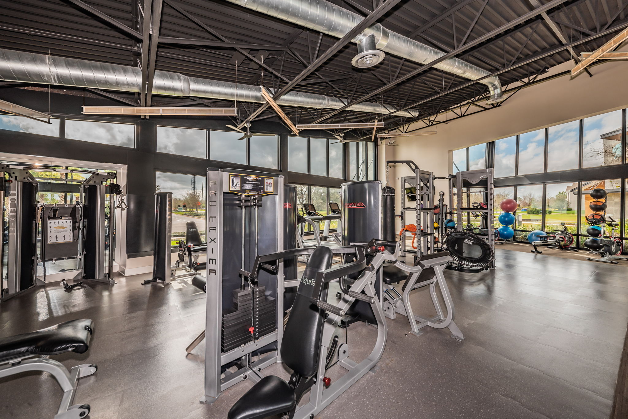 33-Asutria Fitness Center