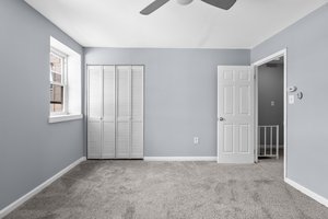 19. Upper bedroom.jpg