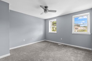 18. Upper bedroom.jpg