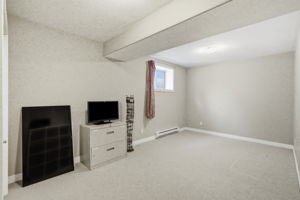  Photo 34