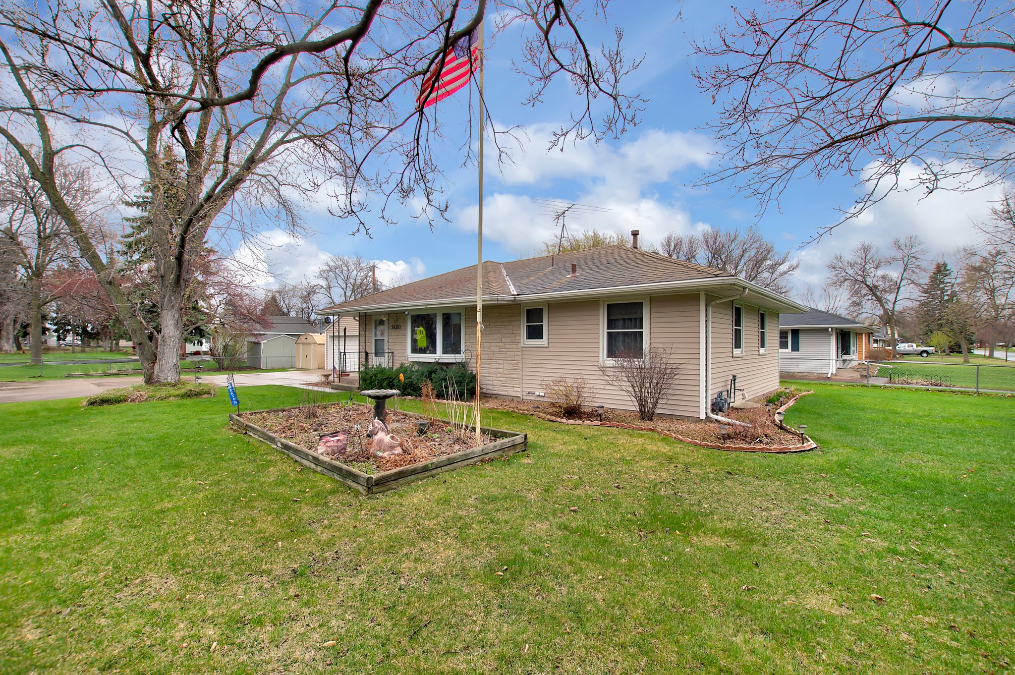 2420 Northdale Blvd NW, Coon Rapids, MN 55433, US Photo 3