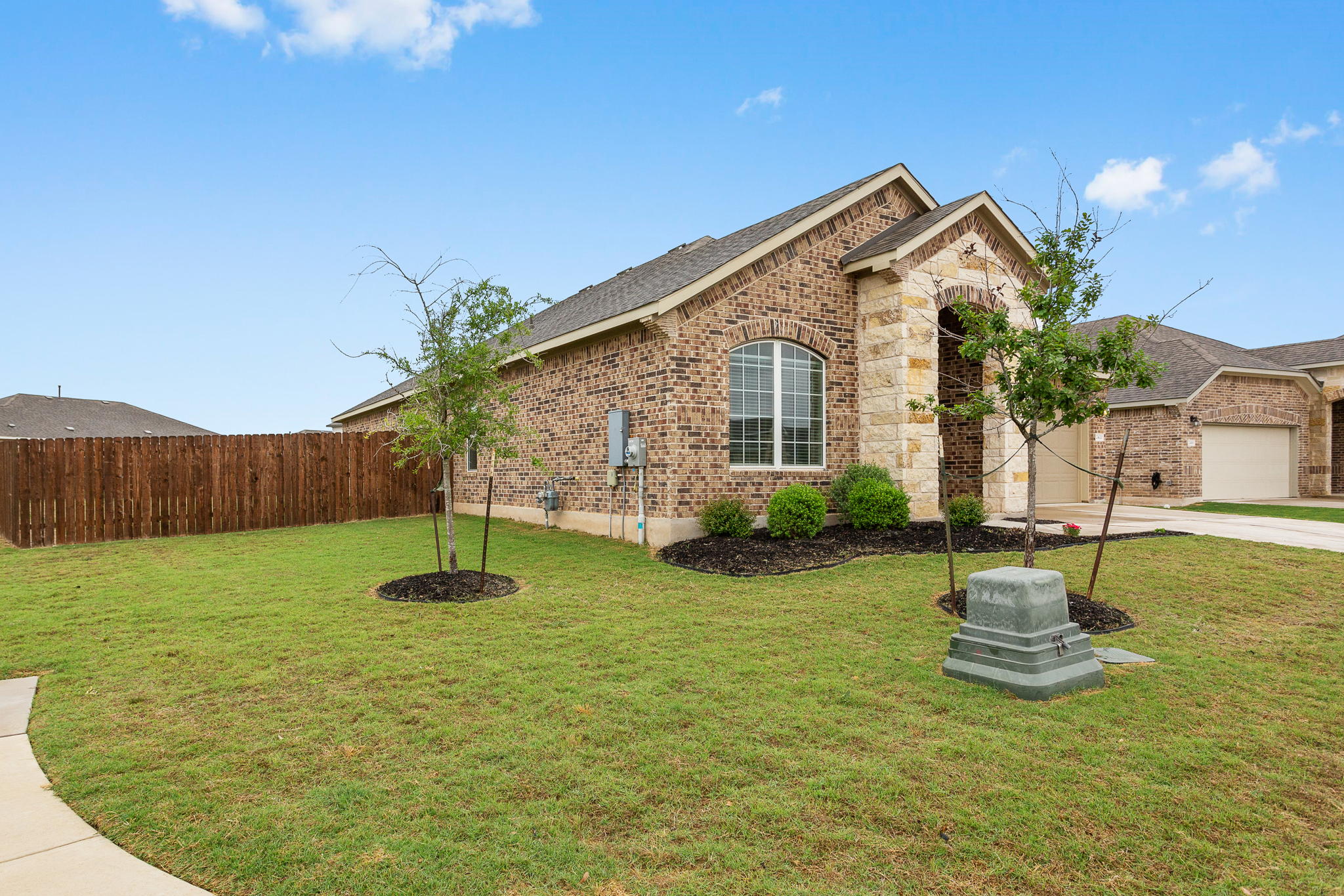2420 Starhill Ranch St, Georgetown, TX 78628, USA Photo 3