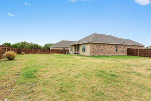 2420 Starhill Ranch St, Georgetown, TX 78628, USA Photo 4