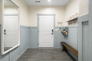  Photo 72
