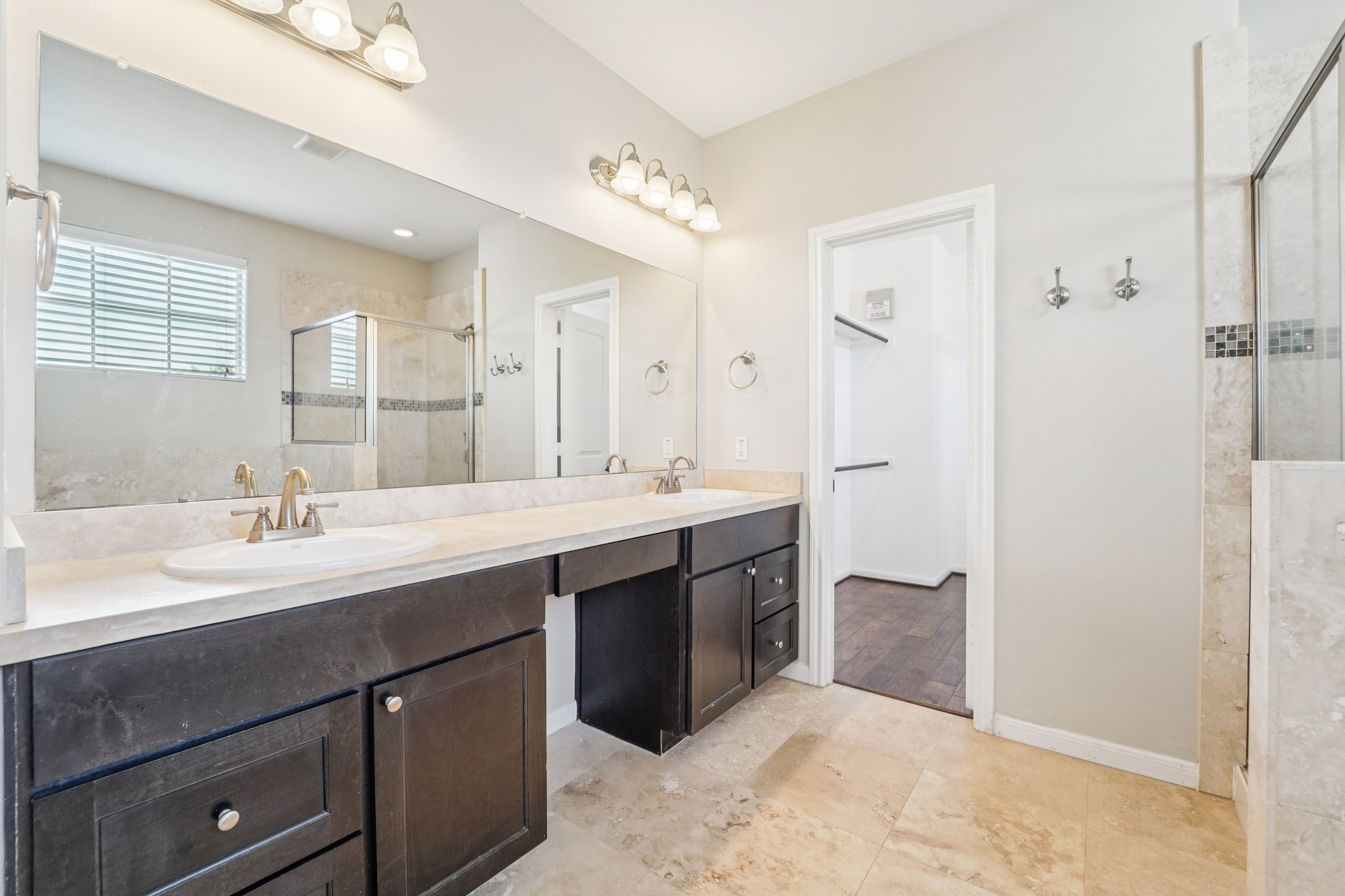 Beall St-S2110-037.jpg