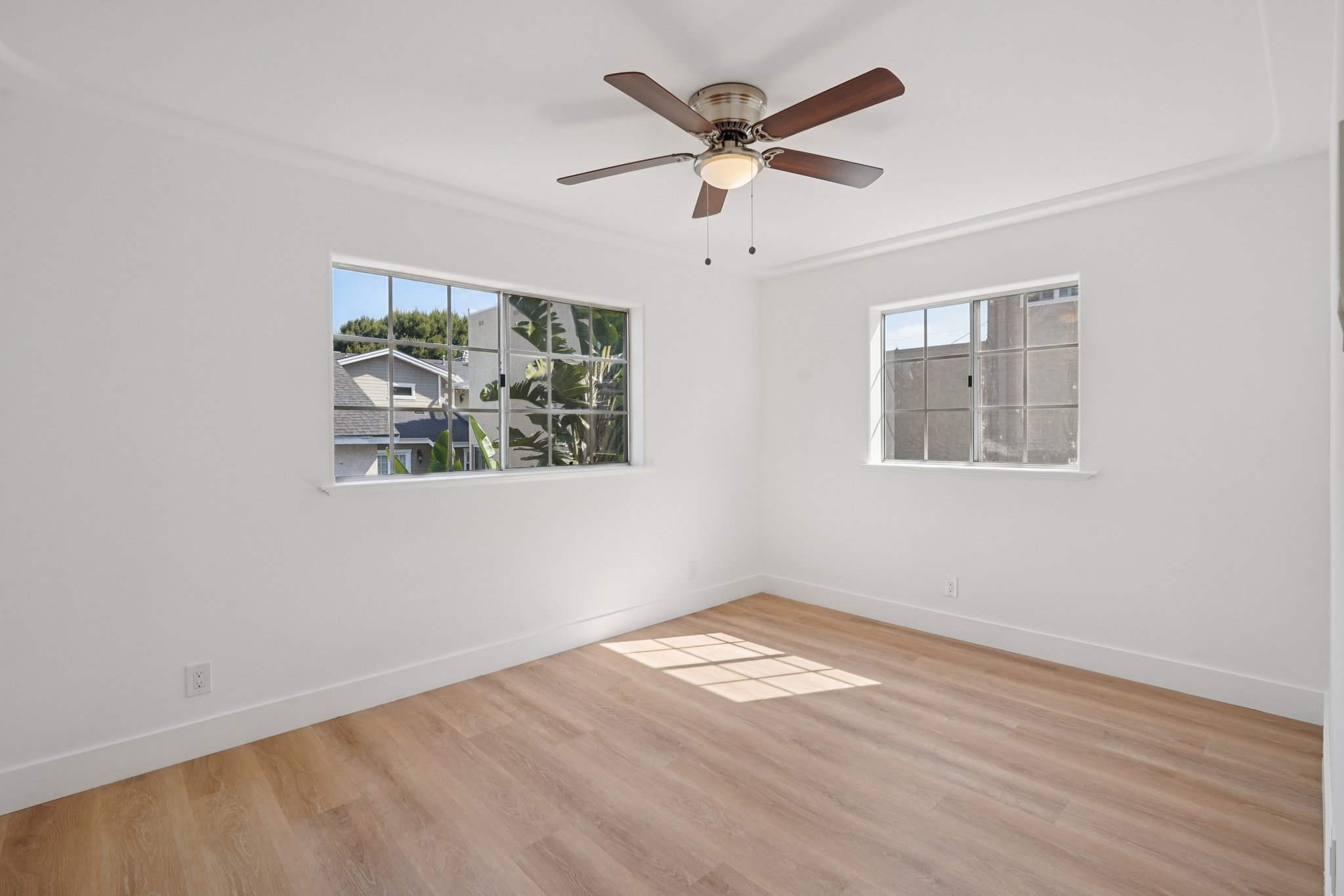 Clark Ln B-S0804-027.jpg