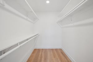 Clark Ln B-S0804-033.jpg