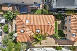 Clark Ln B-S0804-054.jpg