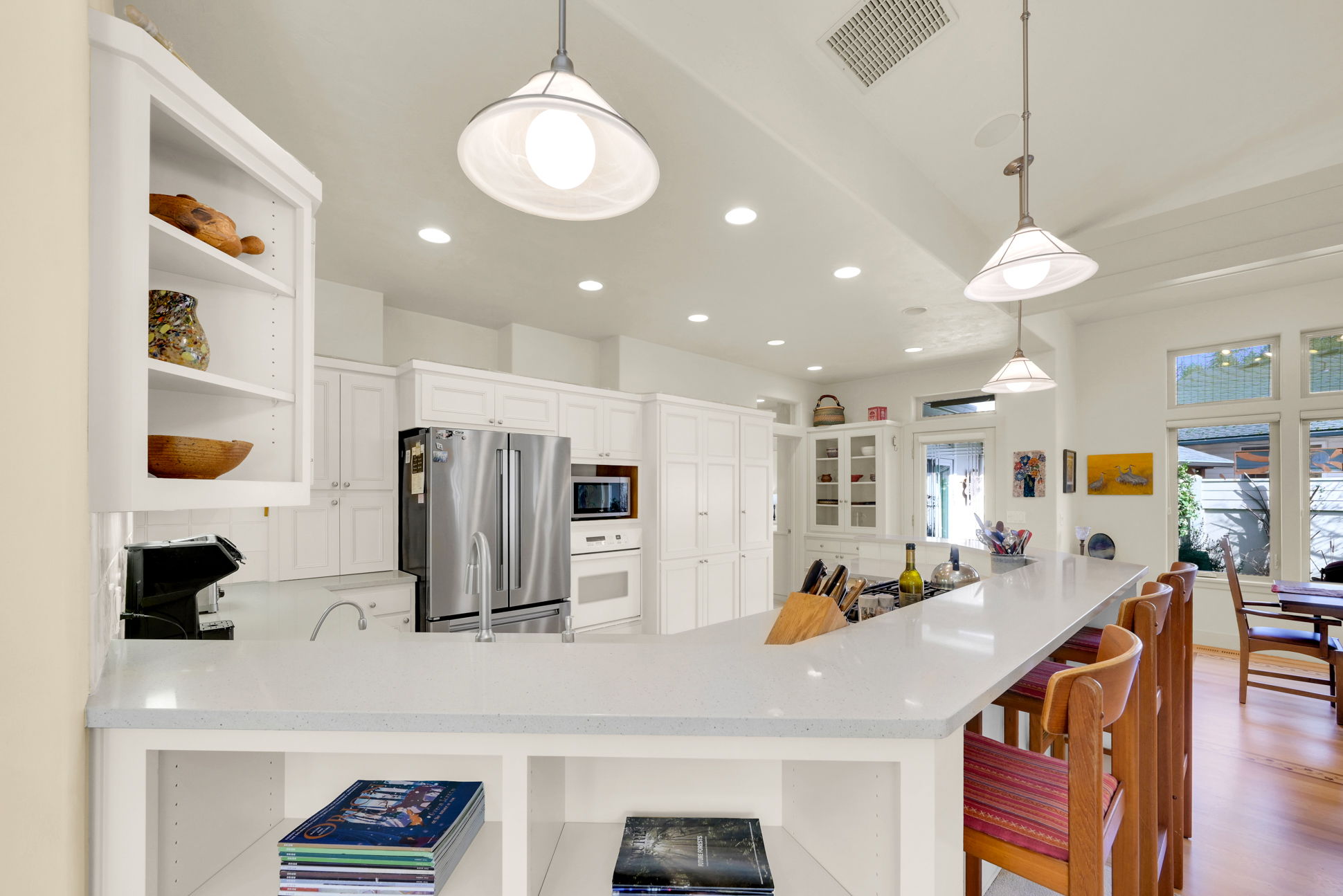 Kitchen/Breakfast Bar