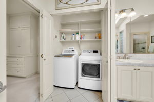 Washer/Dryer Stays