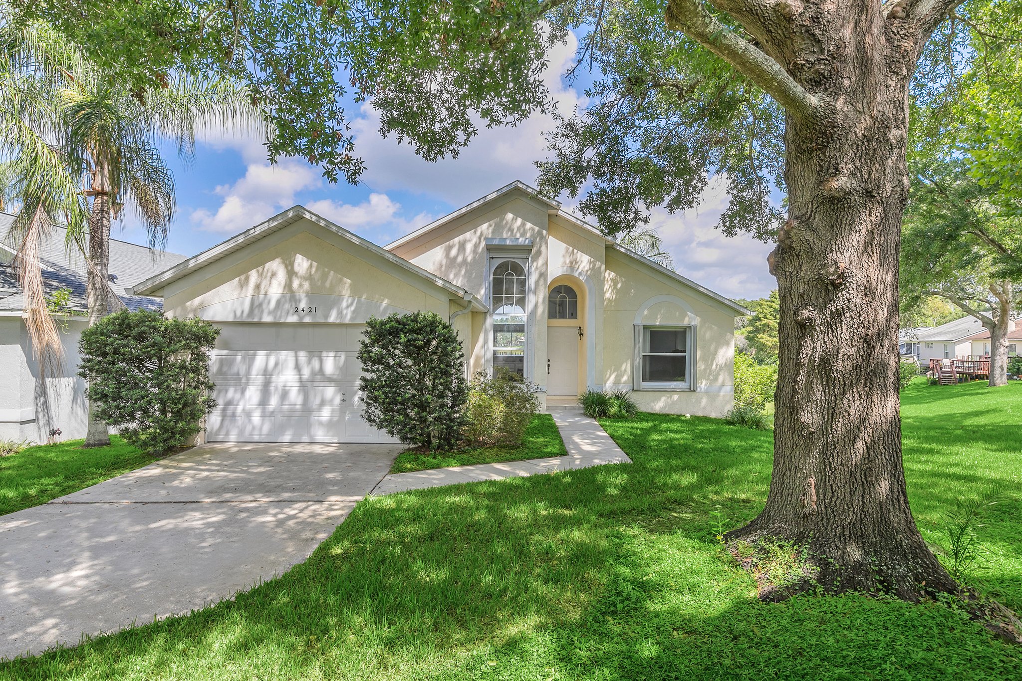 2421 Lake McDade Ct, Apopka, FL 32703, USA Photo 1