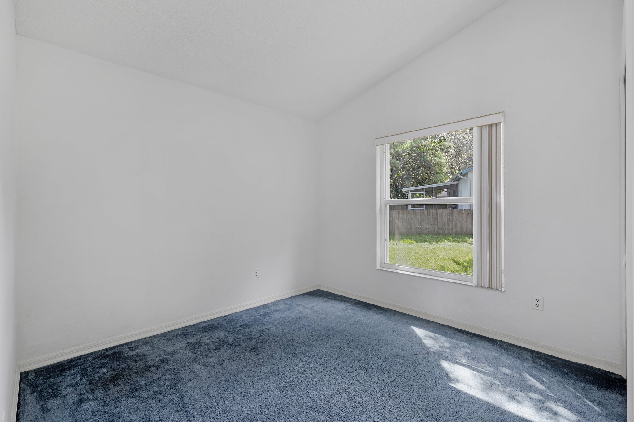 2421 Lake McDade Ct, Apopka, FL 32703, USA Photo 18
