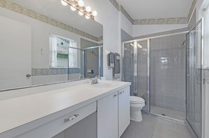 2421 Lake McDade Ct, Apopka, FL 32703, USA Photo 14