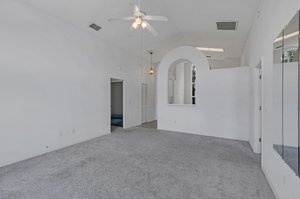 2421 Lake McDade Ct, Apopka, FL 32703, USA Photo 7