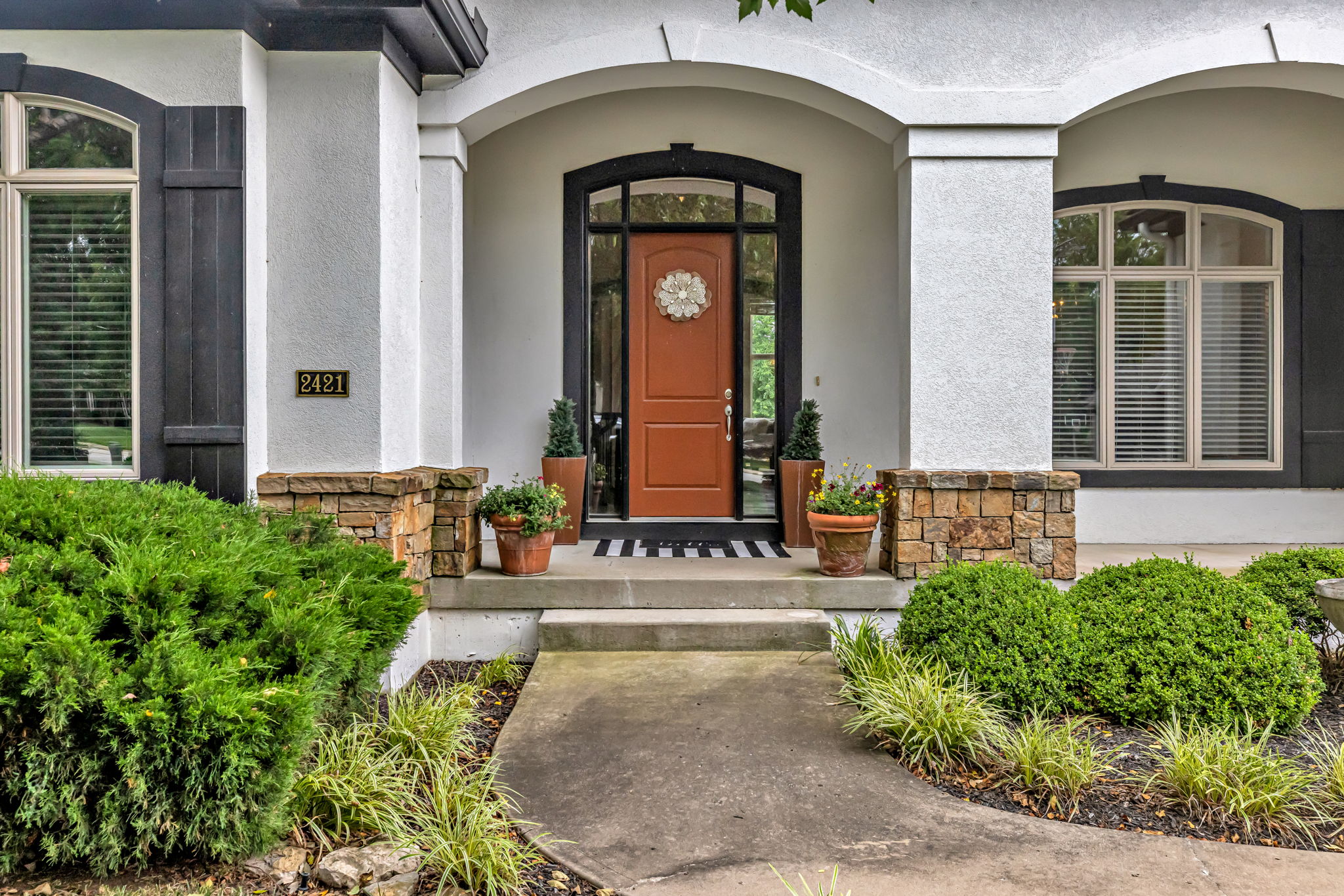 Exterior-2
