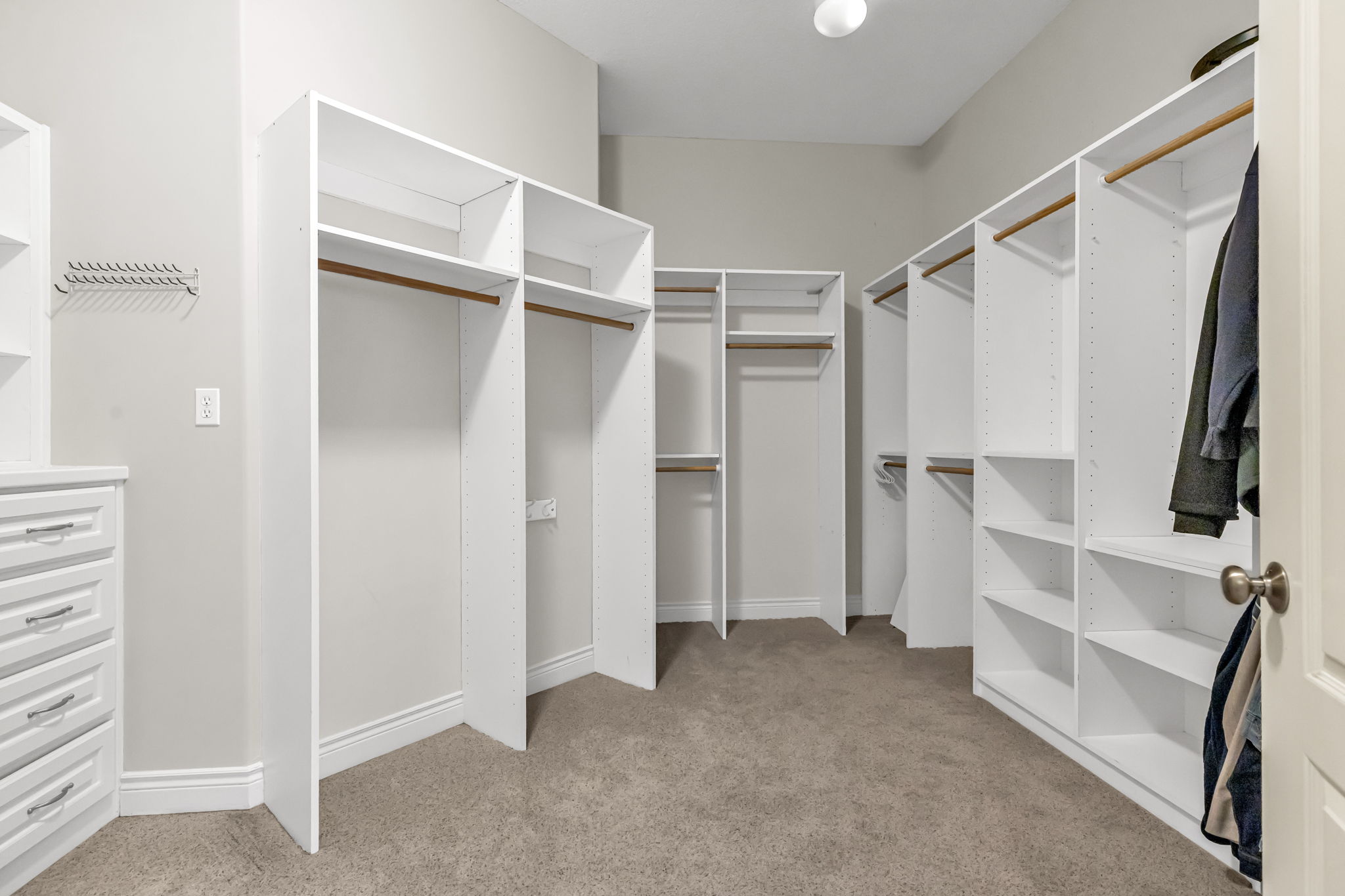 Interior-19