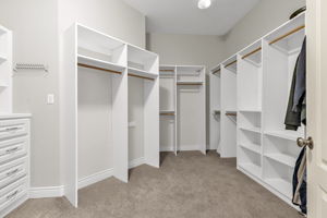 Interior-19
