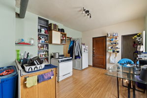  Photo 34