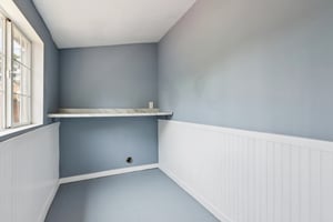 - 2422 E 115th St-1306-023.jpg