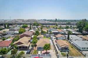 - 2422 E 115th St-1306-028.jpg