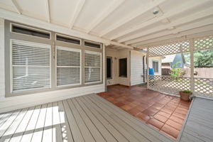  Photo 45