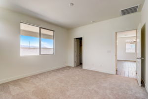 W Gross Ave-019