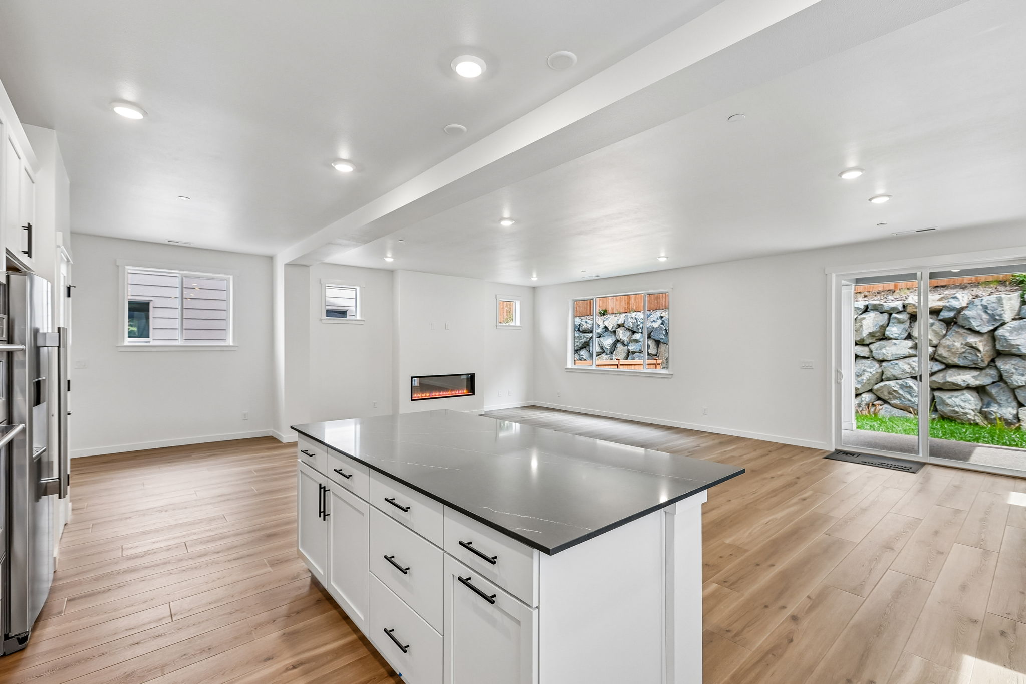 24229 13 Ave SE-S1005-012
