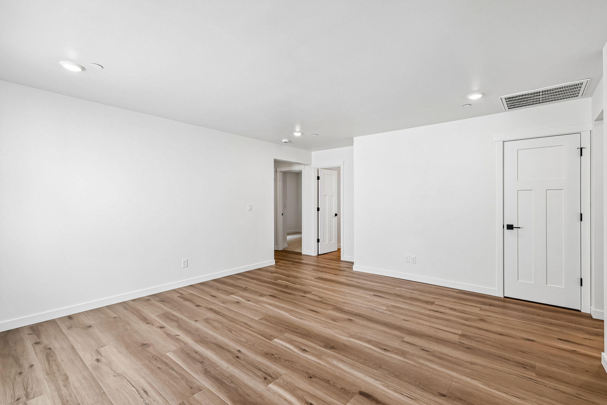24229 13 Ave SE-S1005-020