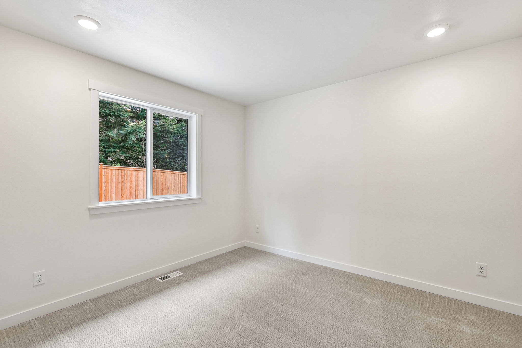 24229 13 Ave SE-S1005-025