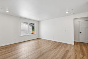 24229 13 Ave SE-S1005-021