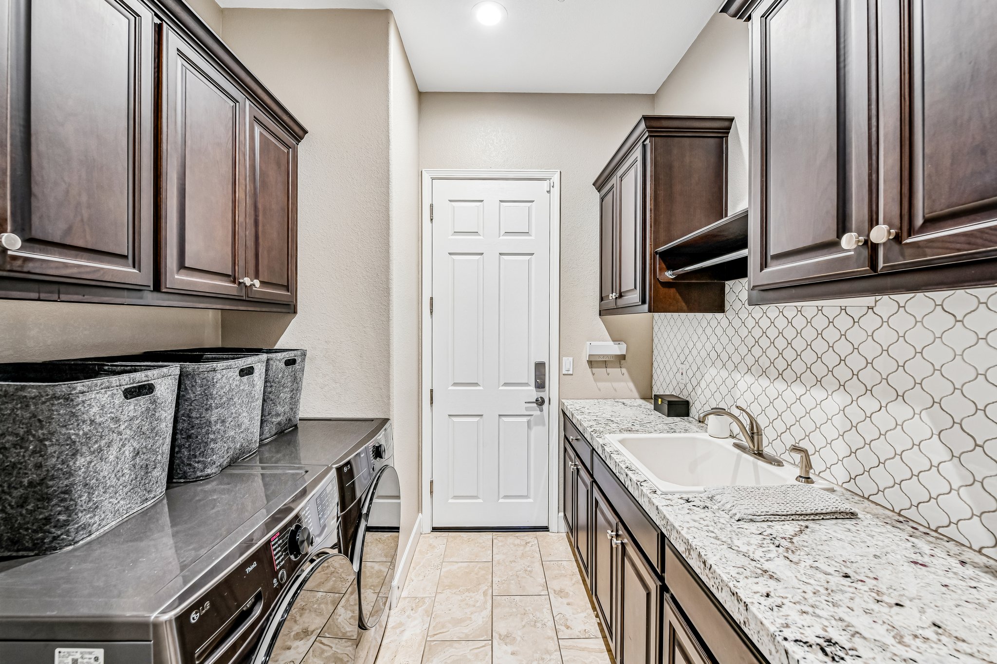 Finchwood Landing Ln-S1005-019.jpg