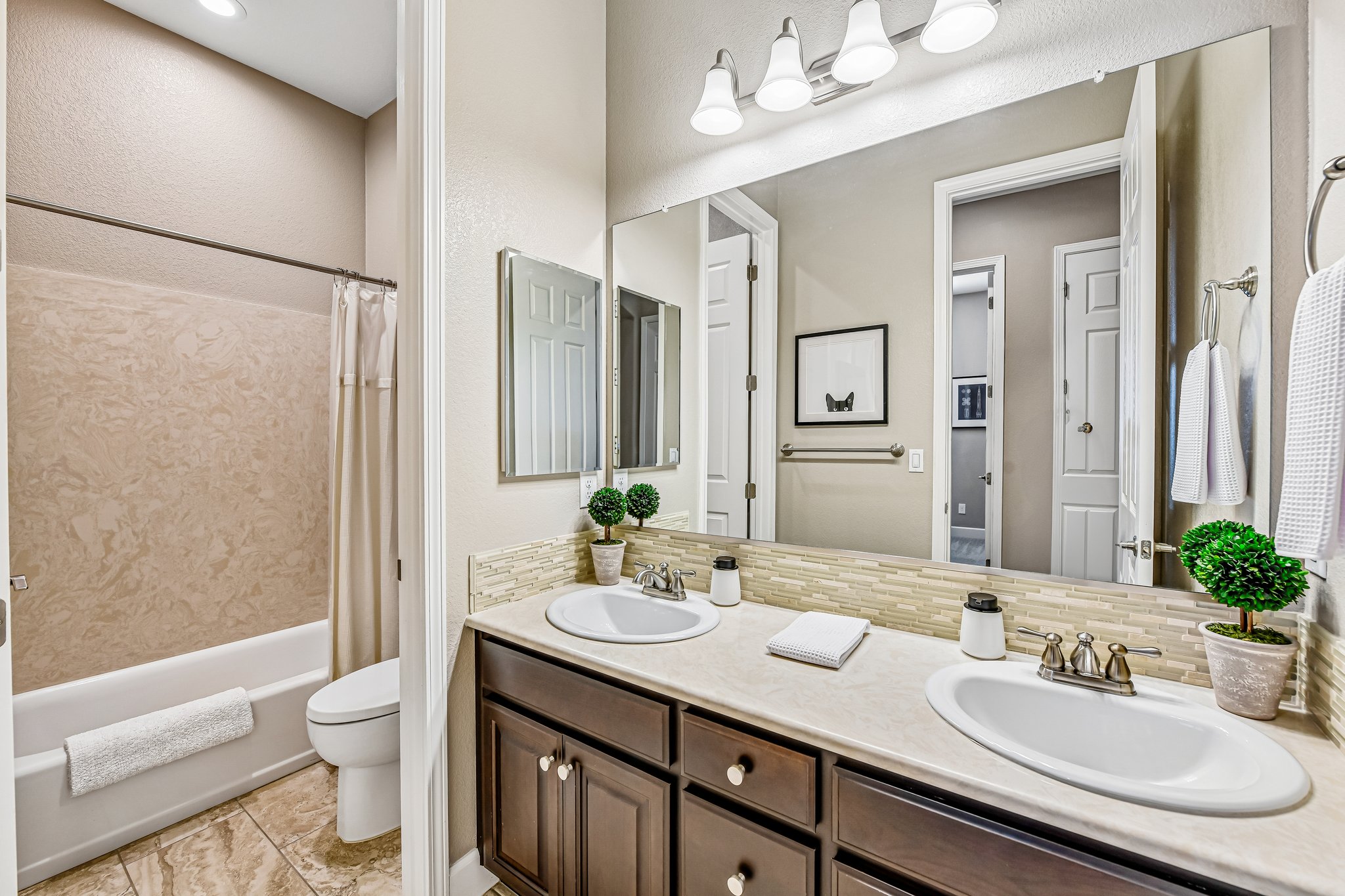 Finchwood Landing Ln-S1005-029.jpg