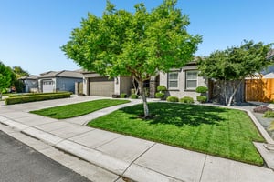 Finchwood Landing Ln-S1005-002.jpg